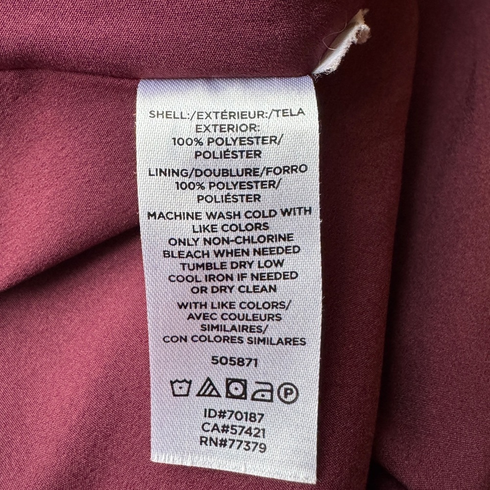 Ann Taylor burgundy dress with 3/4 sleeves, size 8 - Picture 11 of 11